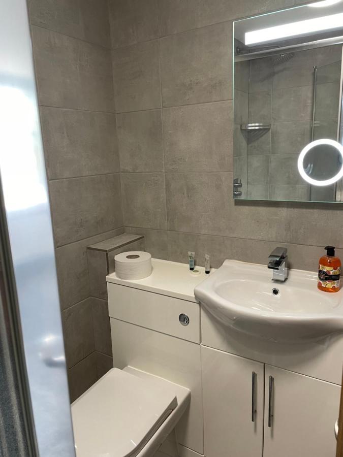 Hôtel Plumbers Arms à Huddersfield Extérieur photo